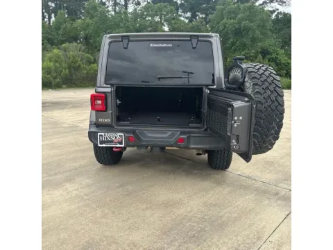 More photos of 2021 Jeep Wrangler Unlimited Rubicon at Hixson Ford Leesville, LA