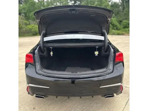 More photos of 2019 Acura TLX 3.5L Advance Pkg at Hixson Ford Leesville, LA
