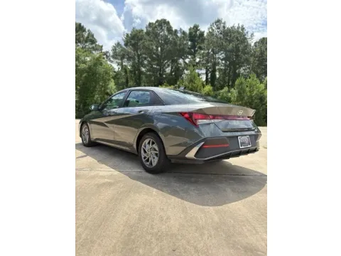 Another view of 2024 Hyundai Elantra SEL for sale in Leesville, LA at Hixson Ford Leesville