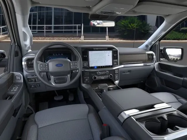2025 Ford F-150 Lariat - Photo 9