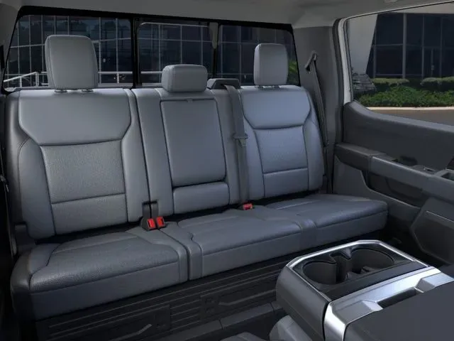 2025 Ford F-150 Lariat - Photo 11