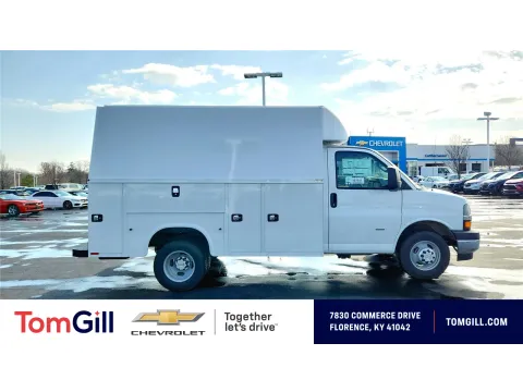 White 2025 Chevrolet Express Cutaway 3500 Van 139 for sale in Florence, KY