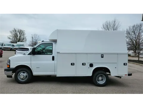 Photos of 2025 Chevrolet Express Cutaway 3500 for sale in Florence, KY at Tom Gill Chevrolet