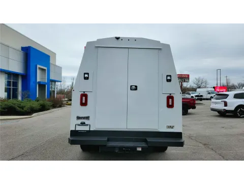 More photos of 2025 Chevrolet Express Cutaway 3500 at Tom Gill Chevrolet, KY