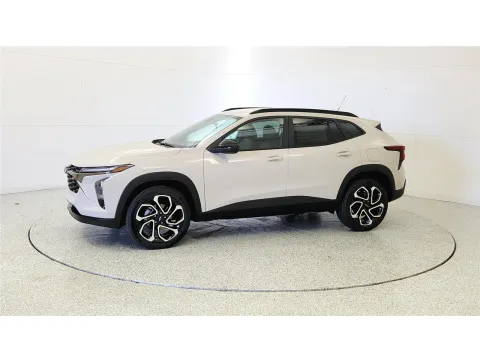 More photos of 2026 Chevrolet Trax 2RS at Tom Gill Chevrolet, KY