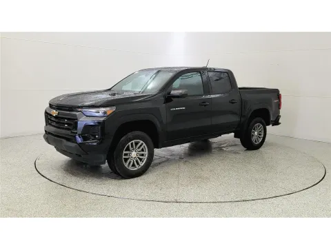 Another view of 2026 Chevrolet Colorado 4WD LT for sale in Florence, KY at Tom Gill Chevrolet