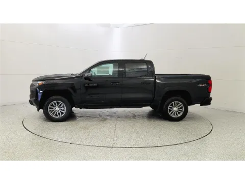 More photos of 2026 Chevrolet Colorado 4WD LT at Tom Gill Chevrolet, KY