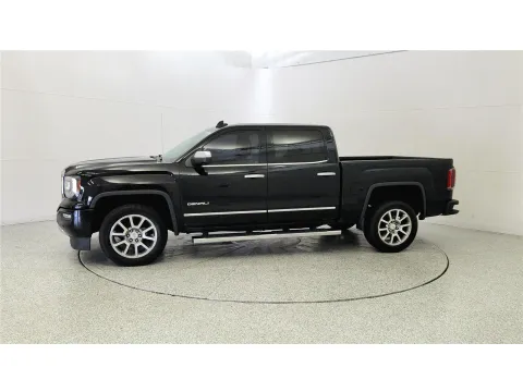 More photos of 2017 GMC Sierra 1500 Denali at Tom Gill Chevrolet, KY
