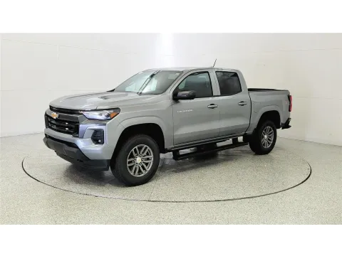 Another view of 2026 Chevrolet Colorado 4WD LT for sale in Florence, KY at Tom Gill Chevrolet