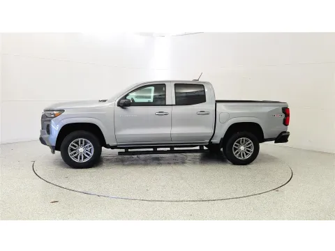 More photos of 2026 Chevrolet Colorado 4WD LT at Tom Gill Chevrolet, KY