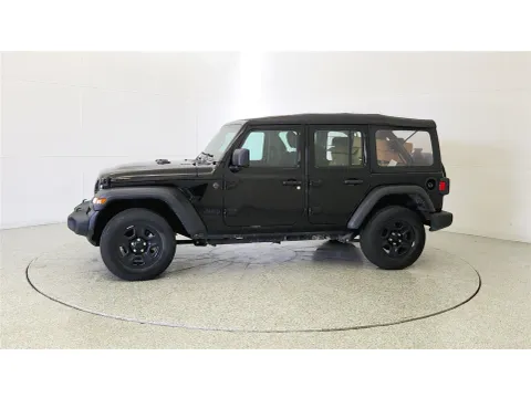 More photos of 2022 Jeep Wrangler Unlimited Sport at Tom Gill Chevrolet, KY