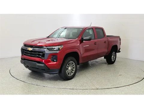 Another view of 2026 Chevrolet Colorado 4WD LT for sale in Florence, KY at Tom Gill Chevrolet