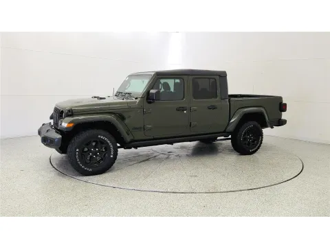 More photos of 2022 Jeep Gladiator Willys Sport at Tom Gill Chevrolet, KY