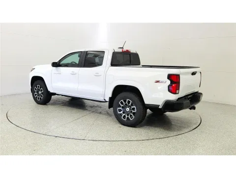 More photos of 2026 Chevrolet Colorado 4WD Z71 at Tom Gill Chevrolet, KY