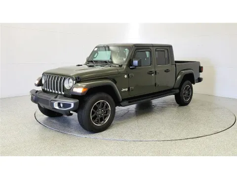 Another view of 2023 Jeep Gladiator Overland for sale in Florence, KY at Tom Gill Chevrolet