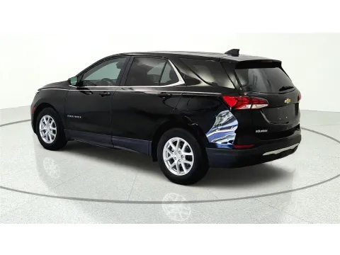 More photos of 2024 Chevrolet Equinox LT at Tom Gill Chevrolet, KY