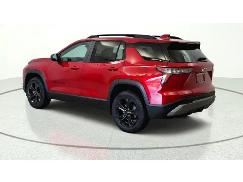 More photos of 2027 Chevrolet Equinox FWD LT at Tom Gill Chevrolet, KY