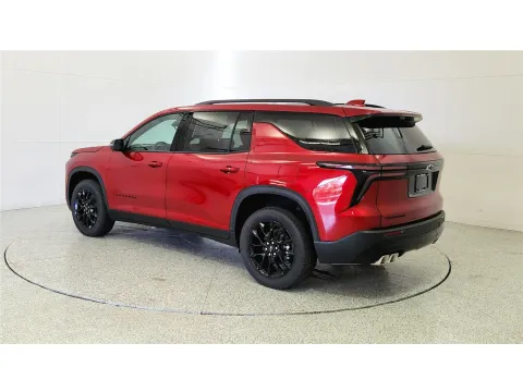 More photos of 2026 Chevrolet Traverse FWD LT at Tom Gill Chevrolet, KY