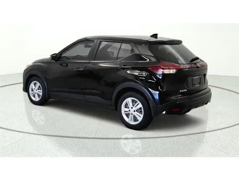 More photos of 2025 Nissan Kicks Play S at Tom Gill Chevrolet, KY