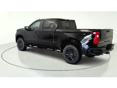 More photos of 2026 Chevrolet Silverado 1500 LT Trail Boss at Tom Gill Chevrolet, KY