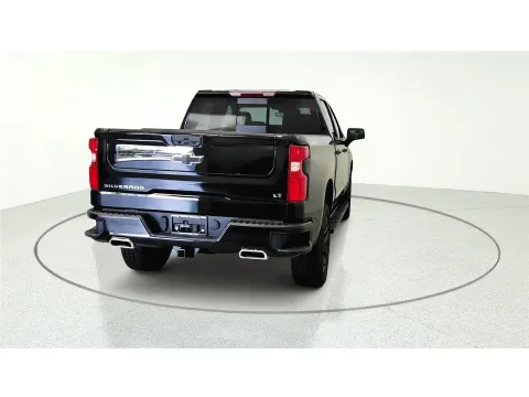 More photos of 2026 Chevrolet Silverado 1500 LT Trail Boss at Tom Gill Chevrolet, KY