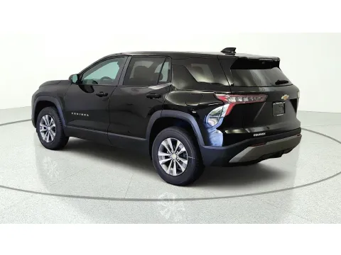 More photos of 2027 Chevrolet Equinox FWD LT at Tom Gill Chevrolet, KY