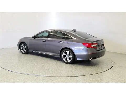 More photos of 2018 Honda Accord Sedan EX-L 2.0T at Tom Gill Chevrolet, KY