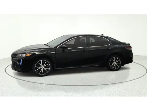 Another view of 2021 Toyota Camry Hybrid SE for sale in Florence, KY at Tom Gill Chevrolet