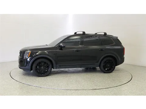 More photos of 2022 Kia Telluride EX at Tom Gill Chevrolet, KY