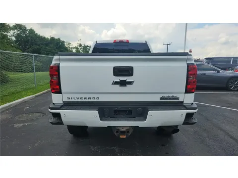 Another view of 2016 Chevrolet Silverado 2500 HD High Country for sale in Florence, KY at Tom Gill Chevrolet