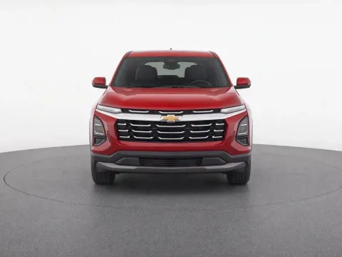 More photos of 2027 Chevrolet Equinox FWD LT at Tom Gill Chevrolet, KY