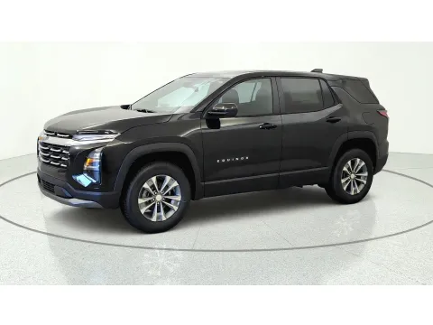 More photos of 2027 Chevrolet Equinox AWD LT at Tom Gill Chevrolet, KY