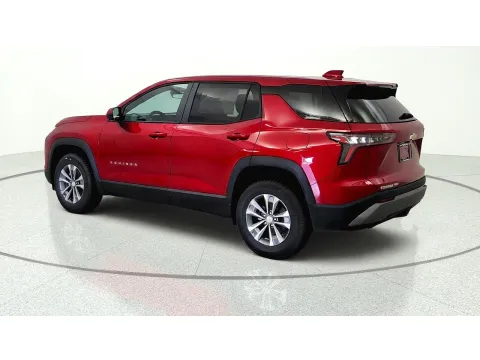 More photos of 2027 Chevrolet Equinox AWD LT at Tom Gill Chevrolet, KY
