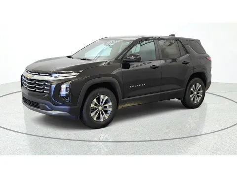 More photos of 2027 Chevrolet Equinox AWD LT at Tom Gill Chevrolet, KY