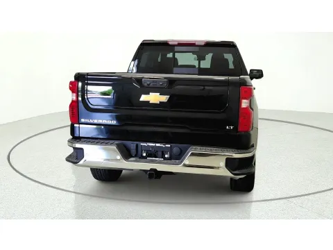 More photos of 2026 Chevrolet Silverado 1500 LT at Tom Gill Chevrolet, KY