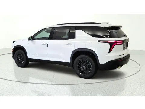 More photos of 2026 Chevrolet Traverse AWD LT at Tom Gill Chevrolet, KY