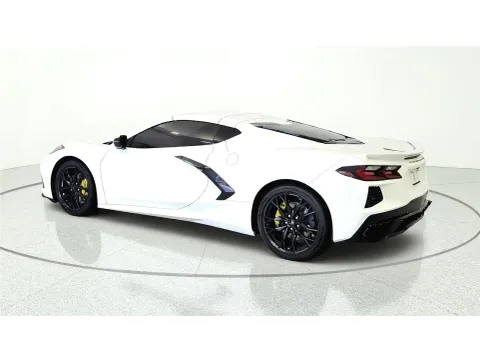 More photos of 2024 Chevrolet Corvette 2LT at Tom Gill Chevrolet, KY