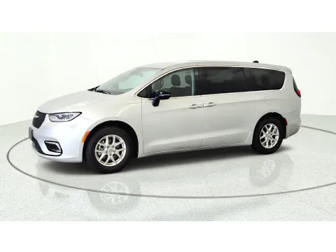 Another view of 2024 Chrysler Pacifica Touring L for sale in Florence, KY at Tom Gill Chevrolet