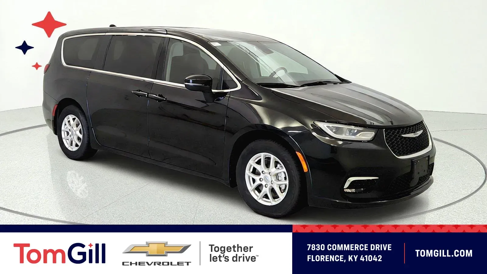 Black 2023 Chrysler Pacifica Touring L for sale in Florence, KY