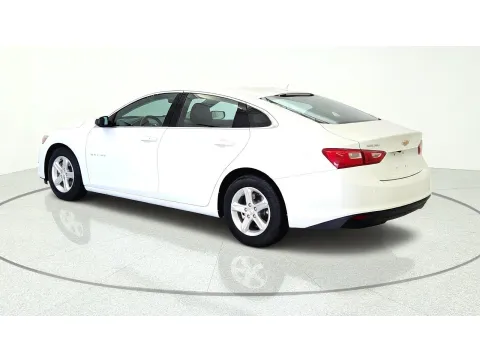 More photos of 2024 Chevrolet Malibu LT at Tom Gill Chevrolet, KY