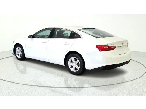 More photos of 2024 Chevrolet Malibu LT at Tom Gill Chevrolet, KY