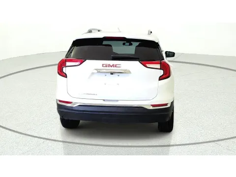 More photos of 2024 GMC Terrain SLT at Tom Gill Chevrolet, KY