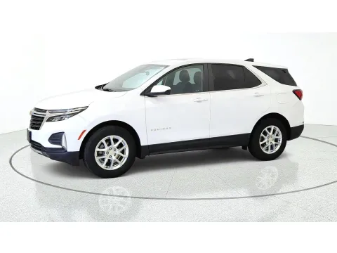 More photos of 2024 Chevrolet Equinox LT at Tom Gill Chevrolet, KY