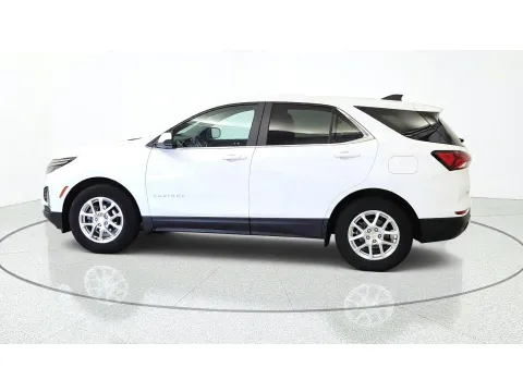 More photos of 2024 Chevrolet Equinox LT at Tom Gill Chevrolet, KY