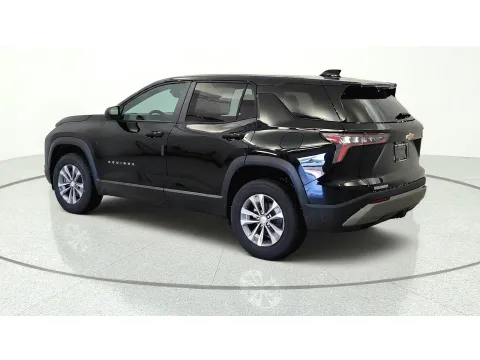 More photos of 2027 Chevrolet Equinox FWD LT at Tom Gill Chevrolet, KY