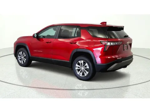More photos of 2027 Chevrolet Equinox FWD LT at Tom Gill Chevrolet, KY