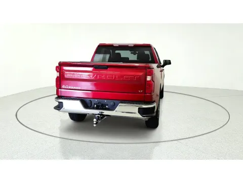 More photos of 2020 Chevrolet Silverado 1500 LT at Tom Gill Chevrolet, KY