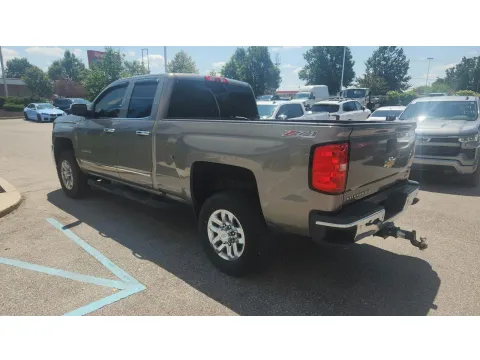 More photos of 2017 Chevrolet Silverado 2500 HD LTZ at Tom Gill Chevrolet, KY