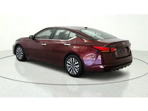 More photos of 2024 Nissan Altima 2.5 SV at Tom Gill Chevrolet, KY