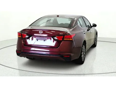 More photos of 2024 Nissan Altima 2.5 SV at Tom Gill Chevrolet, KY